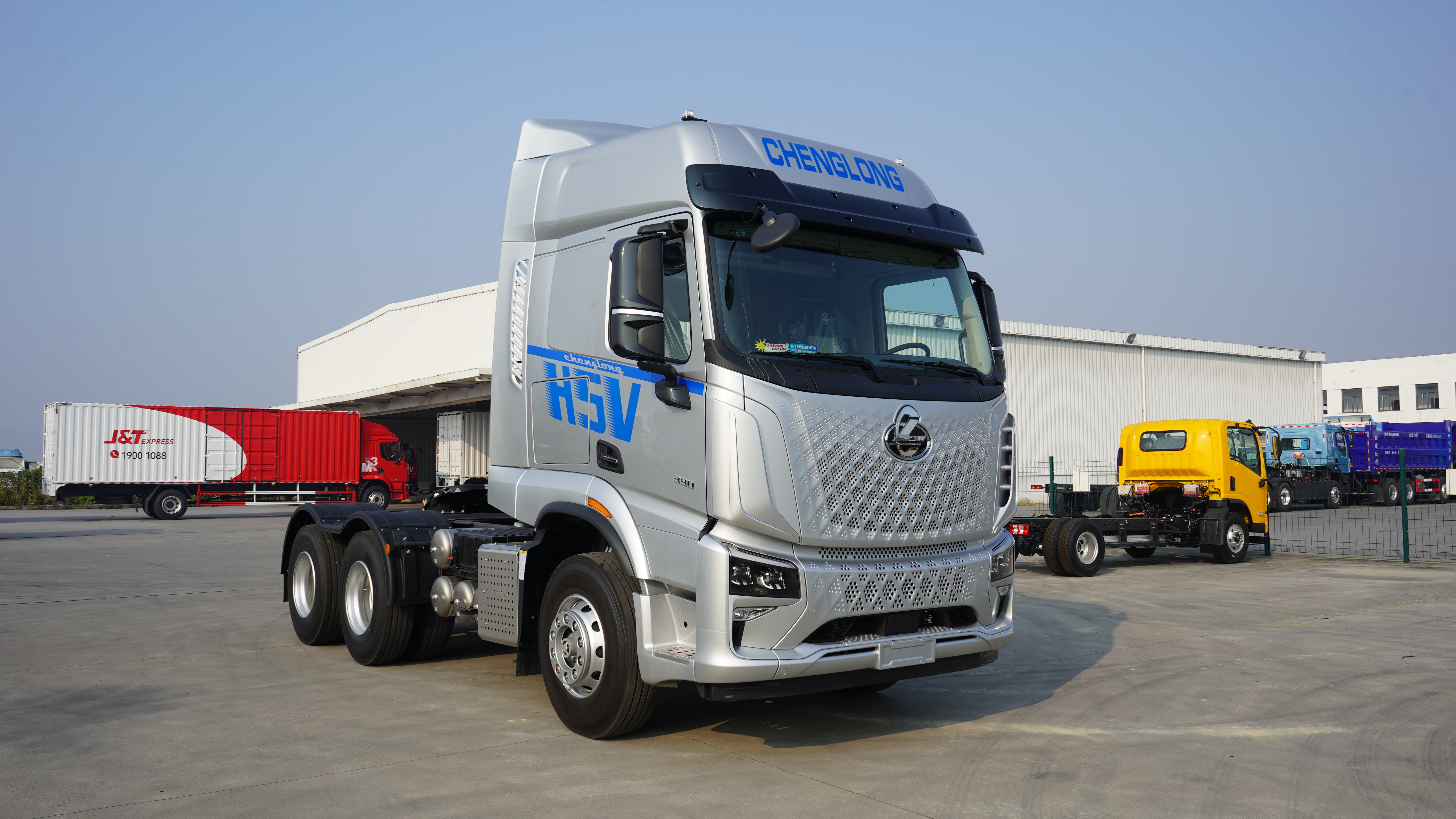 xe đầu kéo chenglong EcoX H5V 390HP