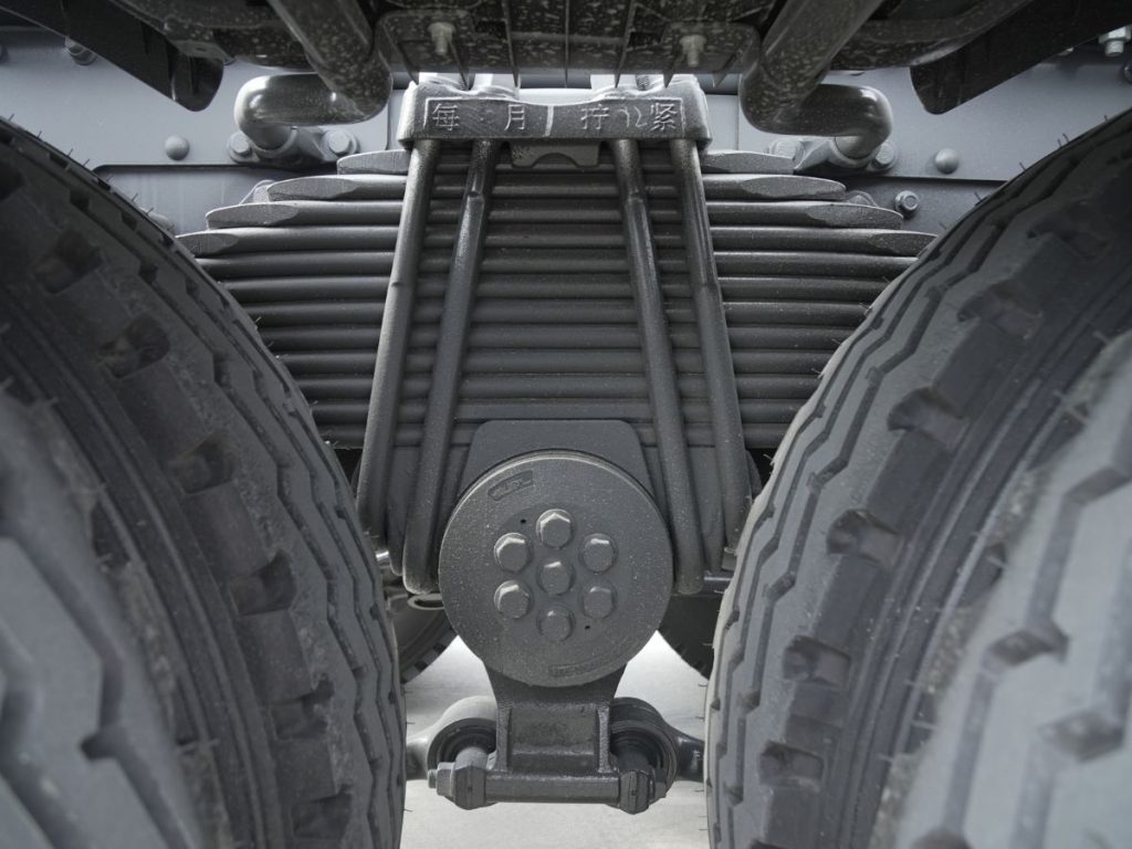 XE ĐẦU KÉO CHENGLONG LUXK 450HP