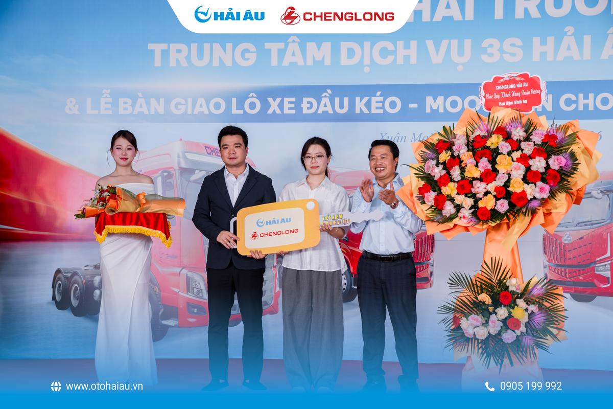 Khai Trương TTDV 3S Xuân Mai - Hải Âu & Bàn giao lô xe ChengLong cho Cty Thép Xuân Cương
