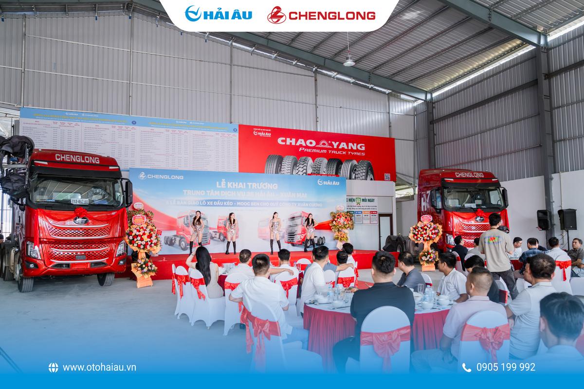 Khai Trương TTDV 3S Xuân Mai - Hải Âu & Bàn giao lô xe ChengLong cho Cty Thép Xuân Cương